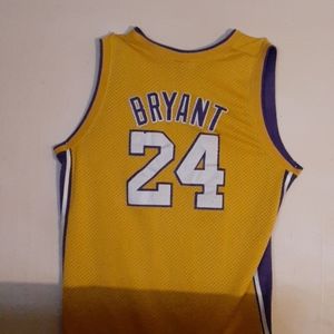 Kobe Bryant Lakers Jersey 2006-2007